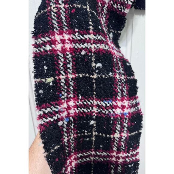 NWT Burberry London Black Red Wool Scarf Muffler 60in by 8in - Picture 5 of 7